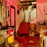 Alojamento de Acomodação e Pequeno-almoço Antico Monastero Di 4*